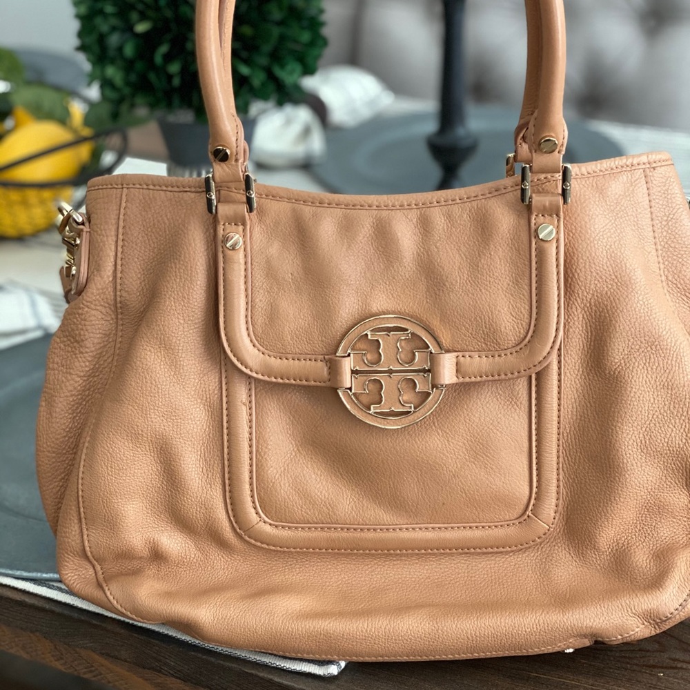 Tory Burch Amanda Hobo
